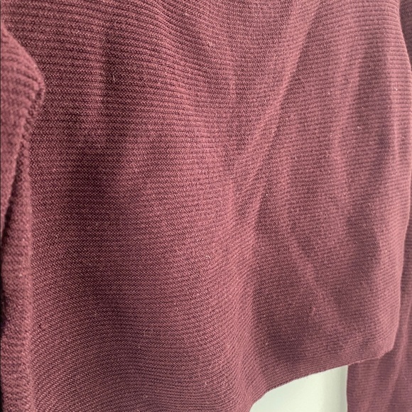 Express Cropped Sweater w/Cutouts size Small - Picture 7 of 7